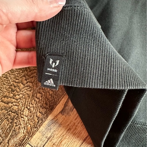 Adidas Men’s Sweatshirt Hoodie size Large | Messi - Picture 5 of 8